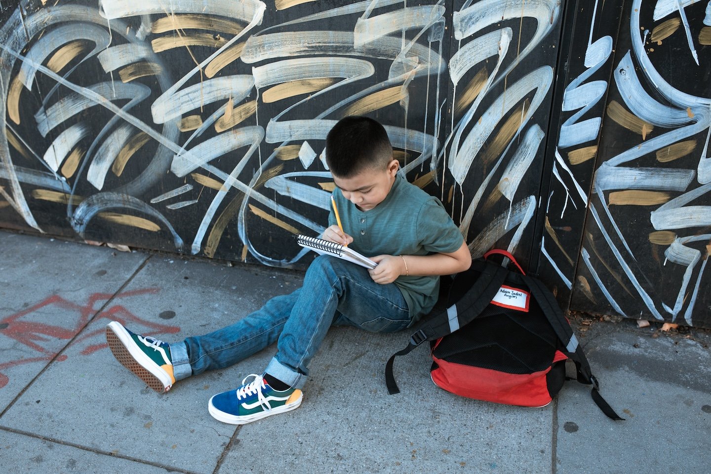 Manfaat Menulis Tangan untuk Meningkatkan Prestasi di Era Digital